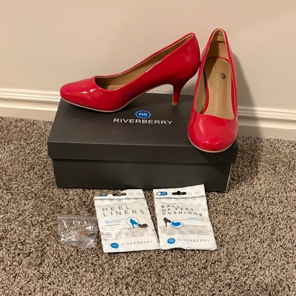 Riverberry Shoes - Women's Classic Red Heels